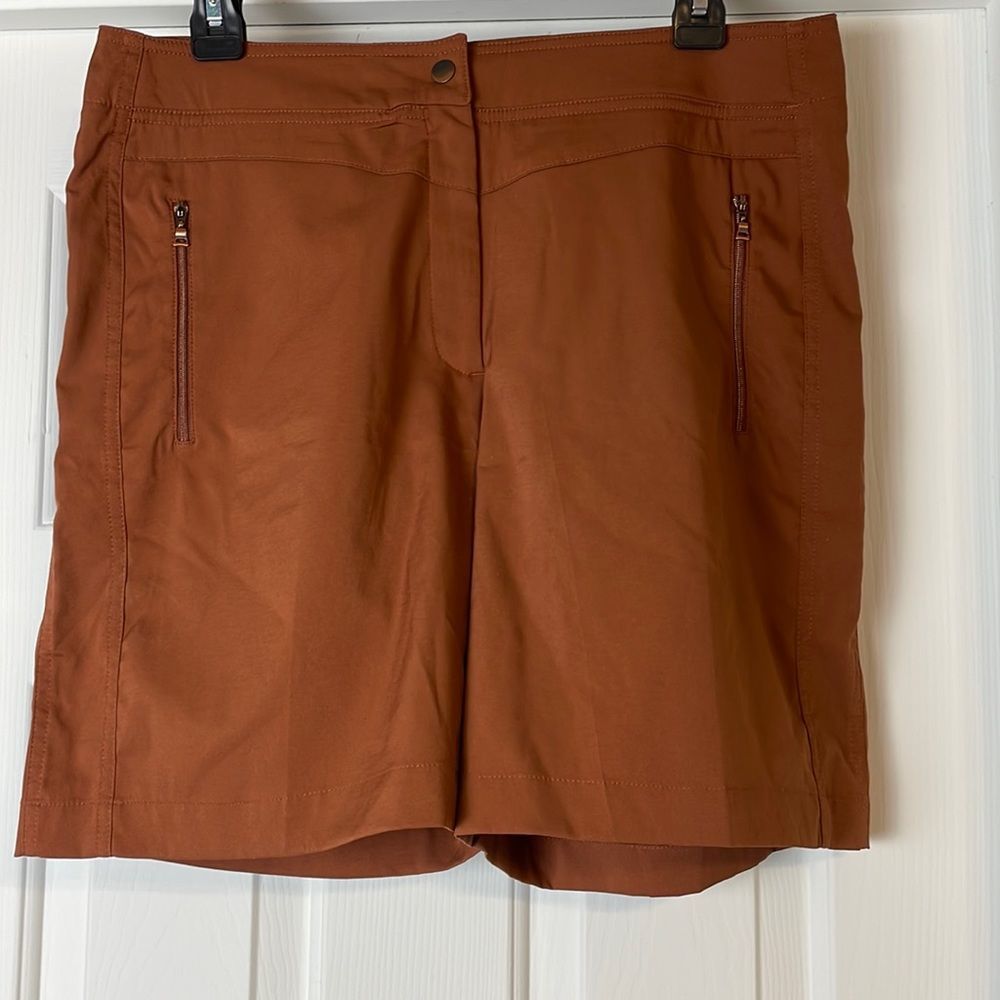 Tail Tech Golf Shorts Sz 12 - Picture 1 of 5